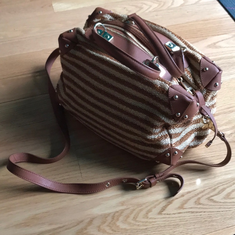 BADGLEY MISCHKA Woven Tote Crossbody Bag